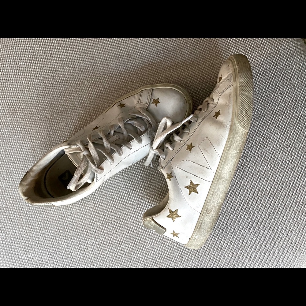 Madewell x Veja Sneakers